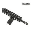 Don shot - Přední rukojeť BCM Gunfighter Vertical Grip M-LOK, BLK